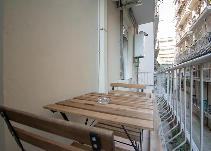 Camelia * Thessaloniki